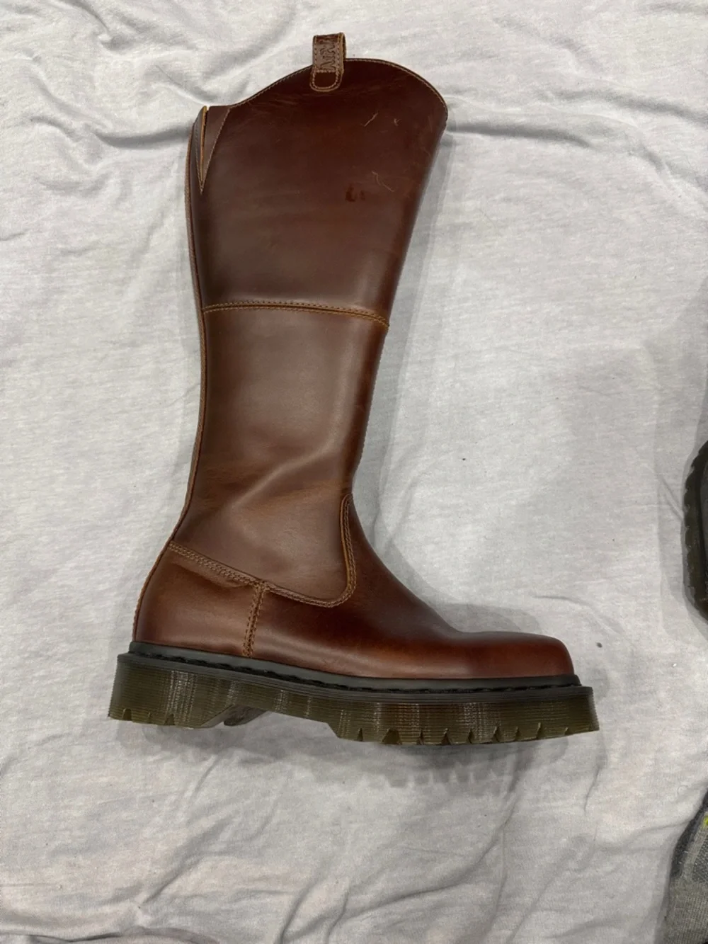 AMAAYAH KNEE HIGH LEATHER BOOTS - Picture 7 of 15